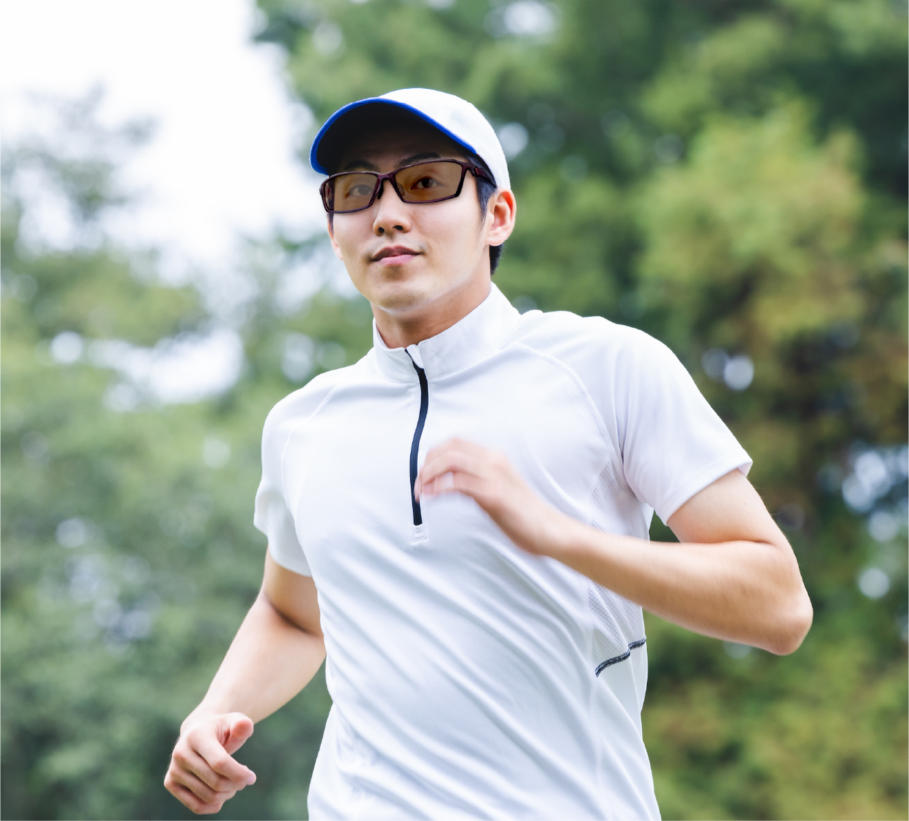 長時間の屋外スポーツでも目が楽になるイメージ